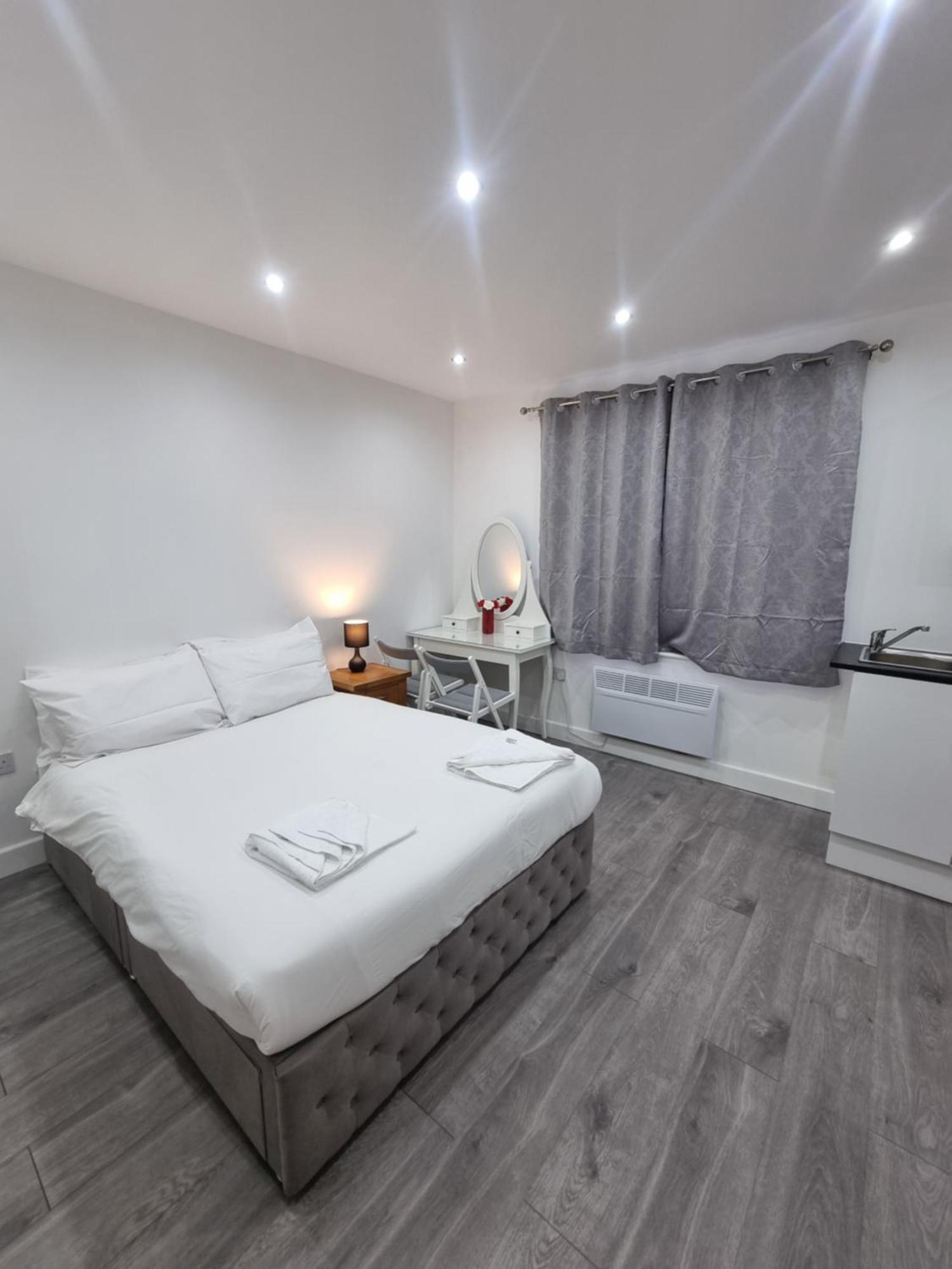 Brand New Studios In Harrow Luaran gambar