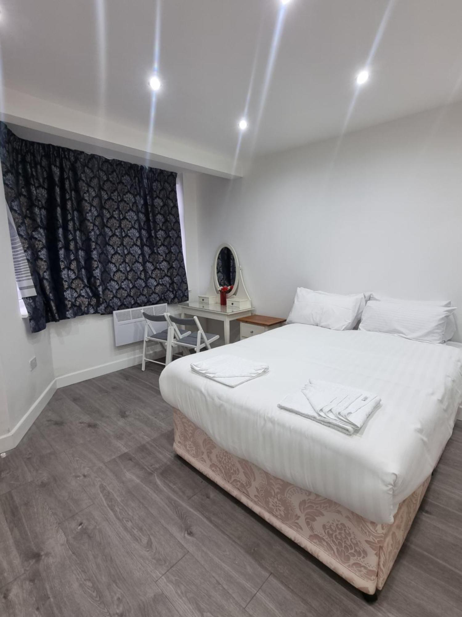 Brand New Studios In Harrow Luaran gambar